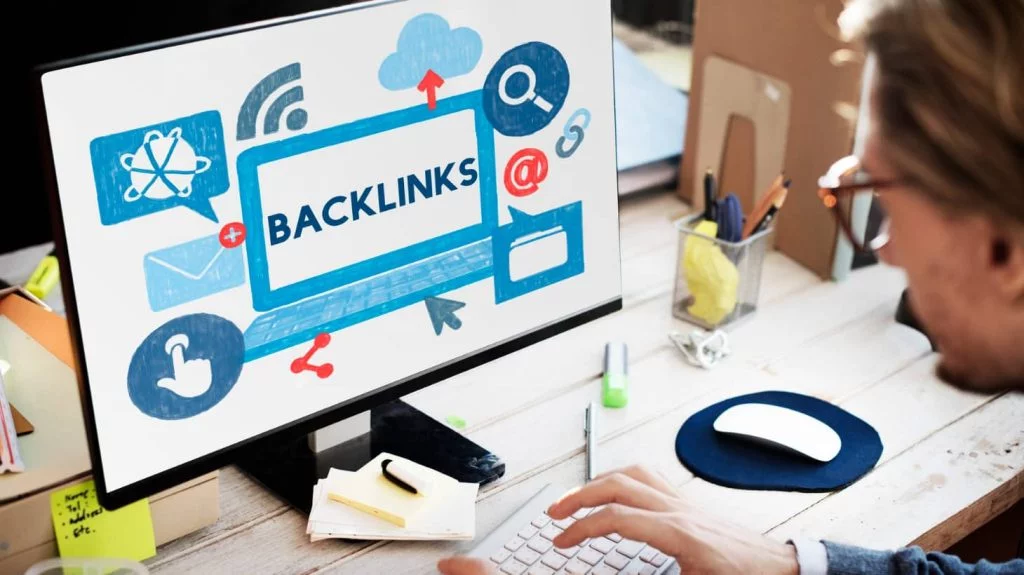 Suplantación de identidad para eliminar enlaces (backlinks) en SEO negativo